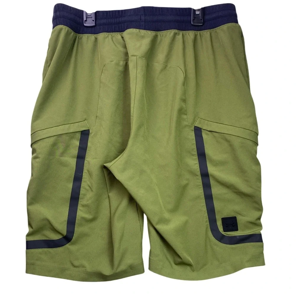Under Armour Shorts Mens Medium Cargo Gorpcore Performance Athleisure Streetwear
